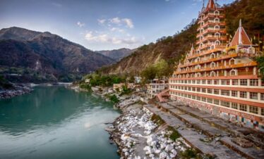 Rishikesh-haridwar-tour-package-870x555